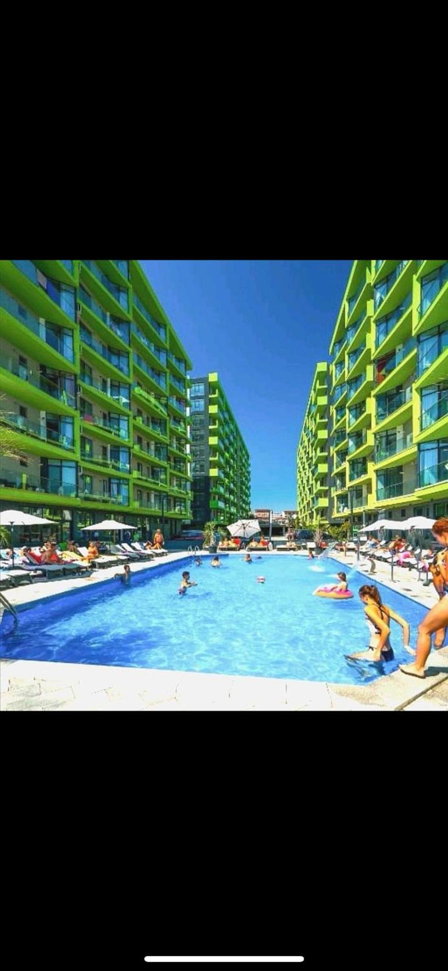 Apartament Rebeca Lux By Alezzi Beach Resort Năvodari Extérieur photo
