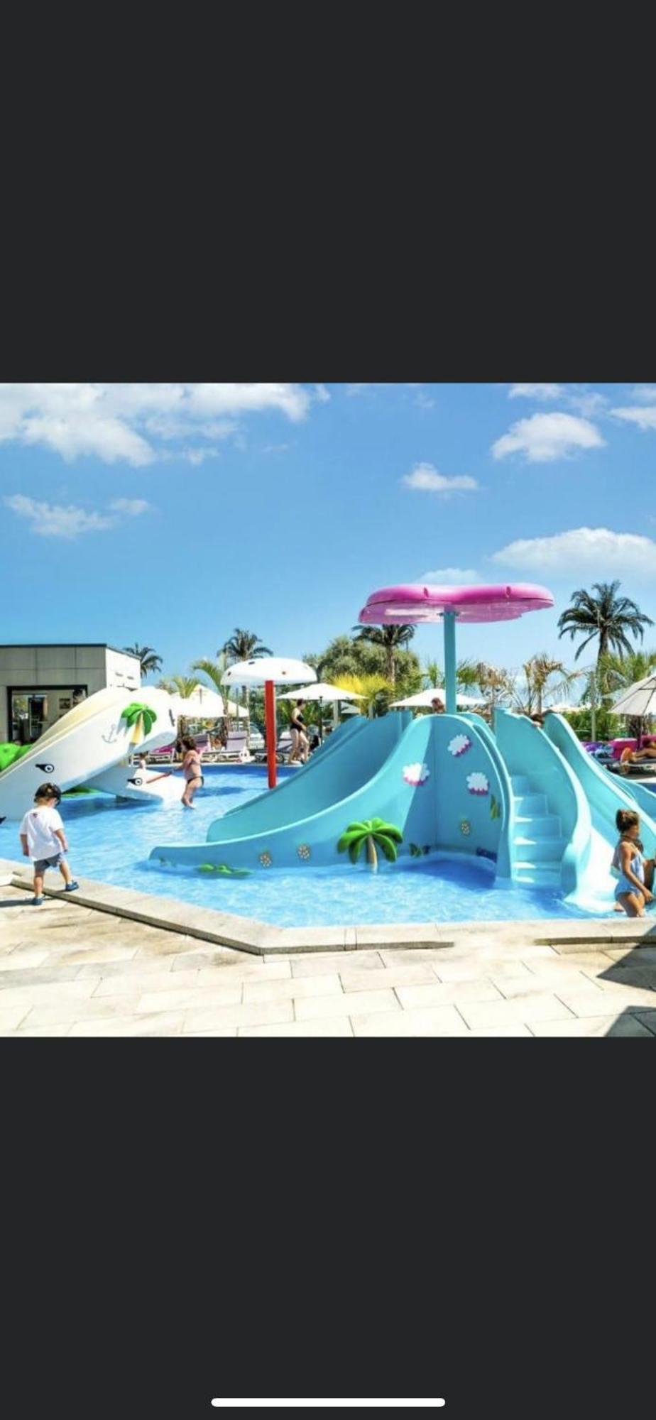 Apartament Rebeca Lux By Alezzi Beach Resort Năvodari Extérieur photo