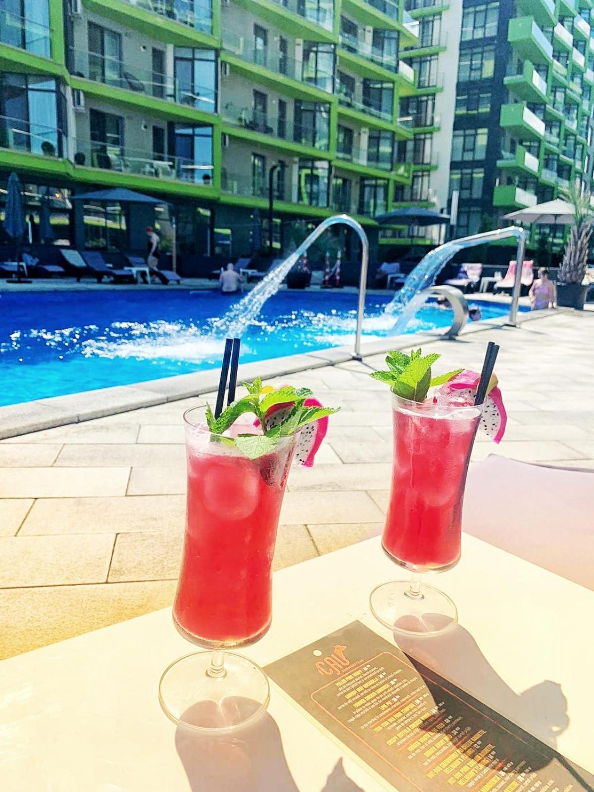 Apartament Rebeca Lux By Alezzi Beach Resort Năvodari Extérieur photo